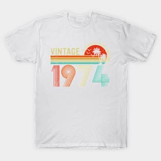 50 Year Old Retro Gifts Vintage 1974 50Th Birthday Men Women Long Sleeve T-Shirt T-Shirt